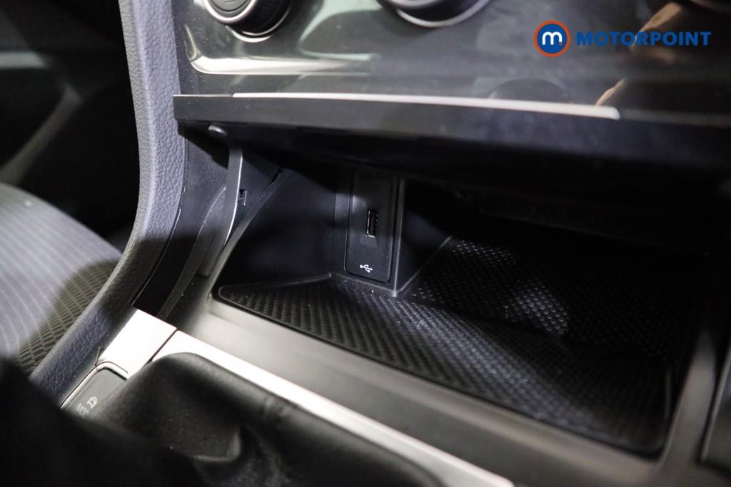 Volkswagen Golf Match Edition Manual Petrol Hatchback - Stock Number (1582539) - 8th supplementary image