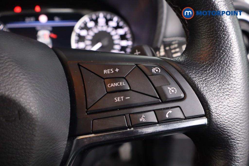 Nissan Juke N-Connecta Automatic Petrol SUV - Stock Number (1607871) - 8th supplementary image