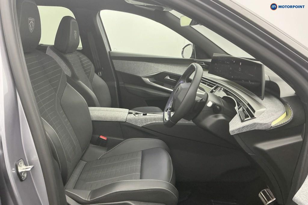 Peugeot 5008 GT Automatic Petrol SUV - Stock Number (1609800) - 8th supplementary image