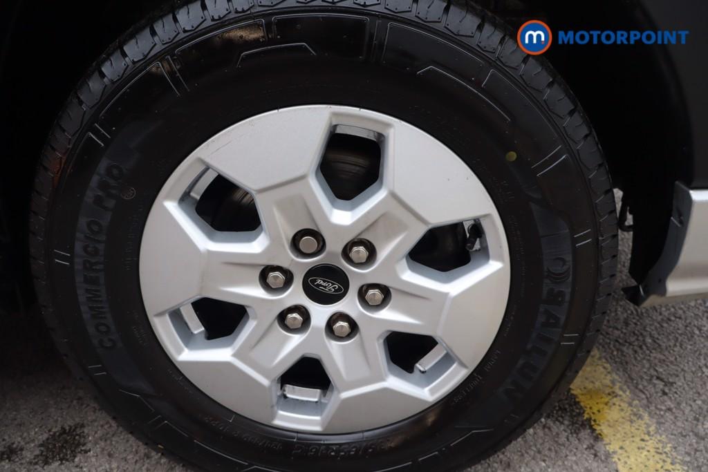 Ford Transit Limited Automatic Diesel Medium Roof Van - Stock Number (1608649) - 8th supplementary image