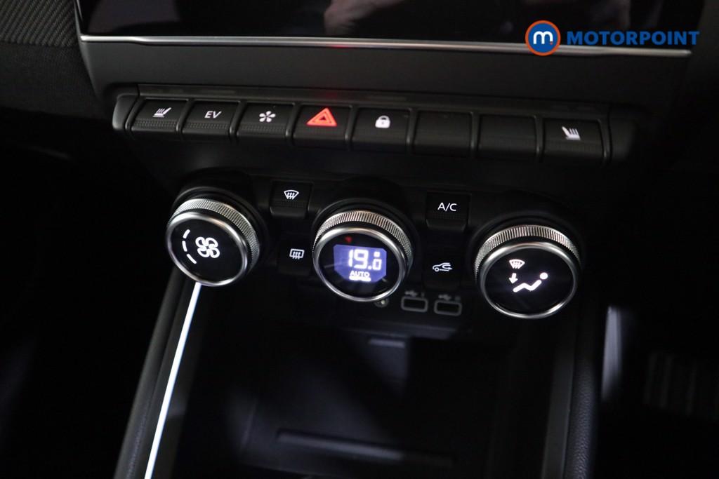 Renault Clio Esprit Alpine Automatic Petrol-Electric Hybrid Hatchback - Stock Number (1609996) - 8th supplementary image