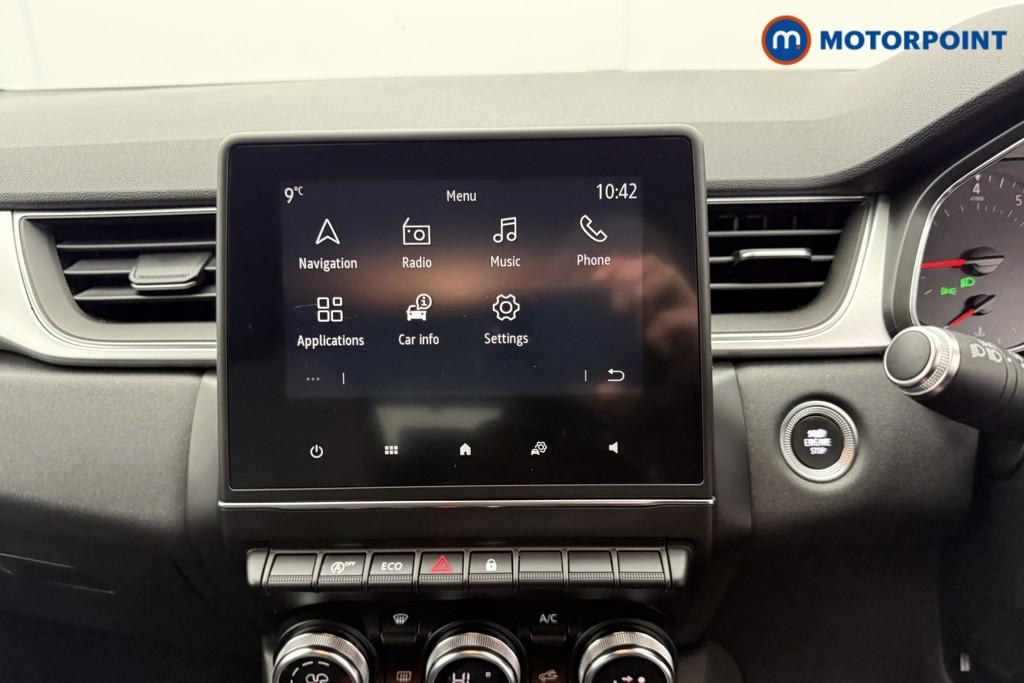 Renault Captur Iconic Manual Petrol SUV - Stock Number (1611559) - 8th supplementary image
