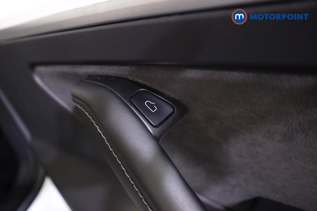 Tesla Model 3 Long Range Automatic Electric Saloon - Stock Number (1611610) - 8th supplementary image