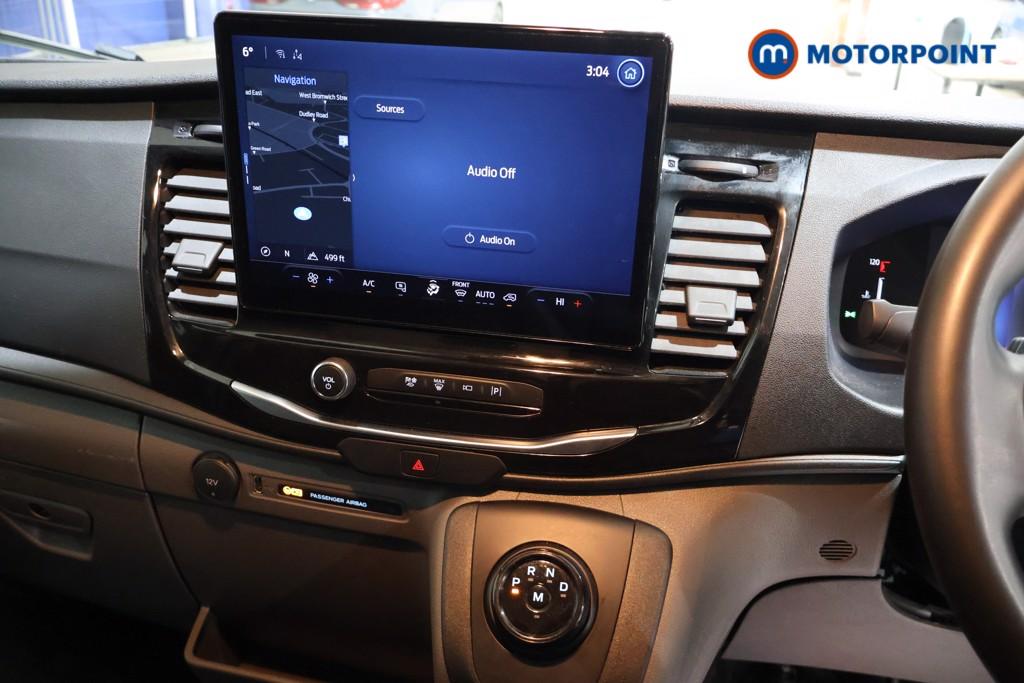 Ford Transit Limited Automatic Diesel Medium Roof Van - Stock Number (1613493) - 8th supplementary image