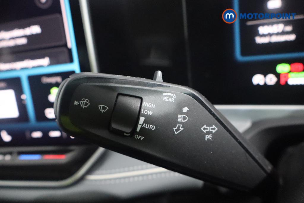 Volkswagen Passat Life Automatic Petrol Plug-In Hybrid Estate - Stock Number (1614625) - 8th supplementary image