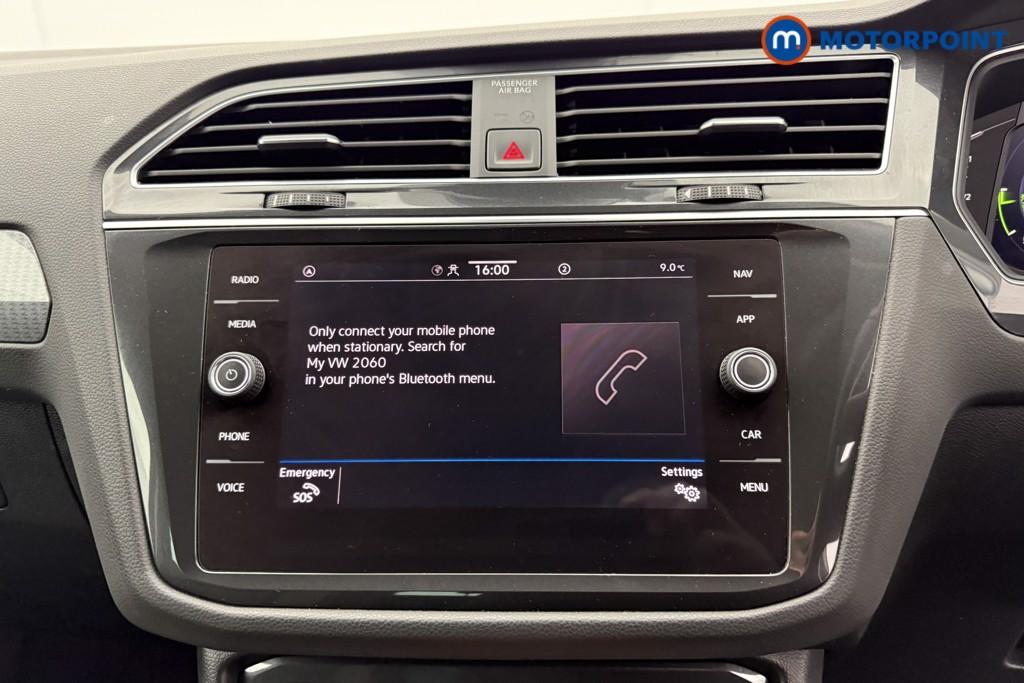 Volkswagen Tiguan Life Automatic Petrol Plug-In Hybrid SUV - Stock Number (1609256) - 8th supplementary image