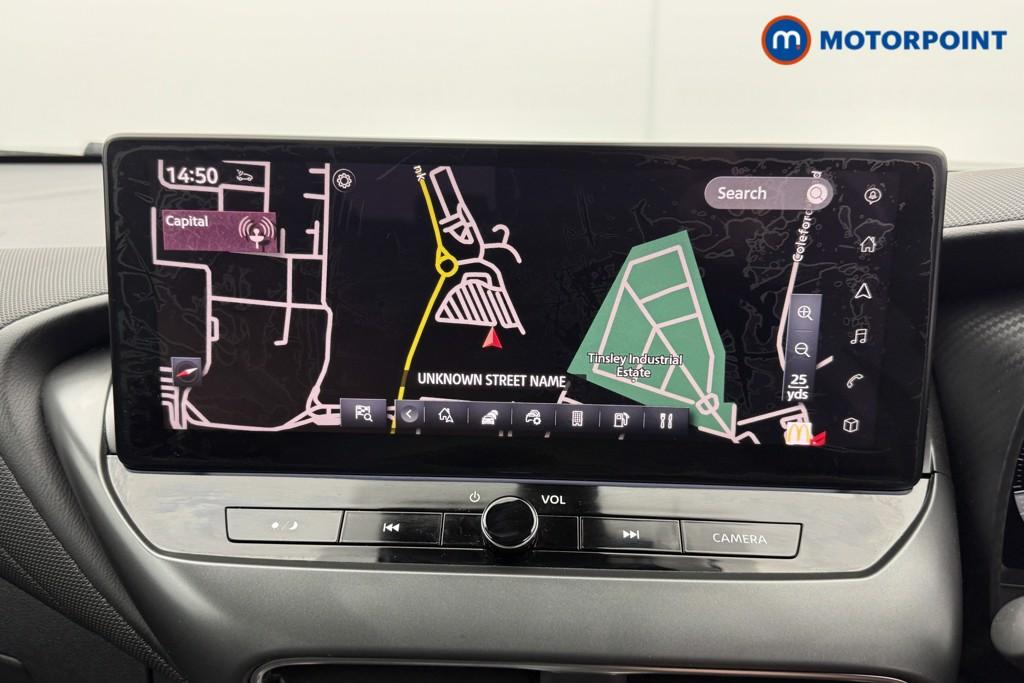 Nissan Juke N-Connecta Automatic Petrol SUV - Stock Number (1612799) - 8th supplementary image
