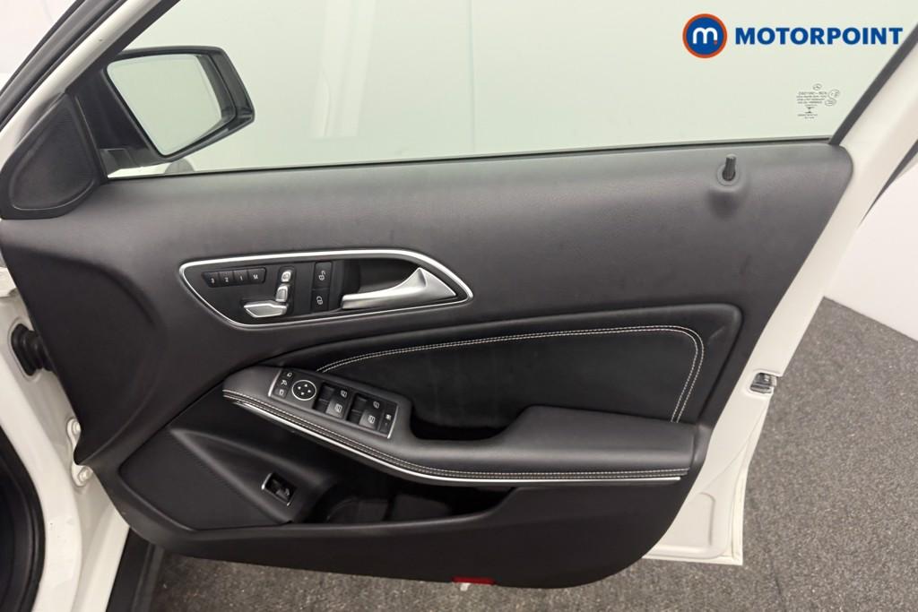 Mercedes-Benz GLA Urban Edition Automatic Petrol SUV - Stock Number (1610243) - 8th supplementary image