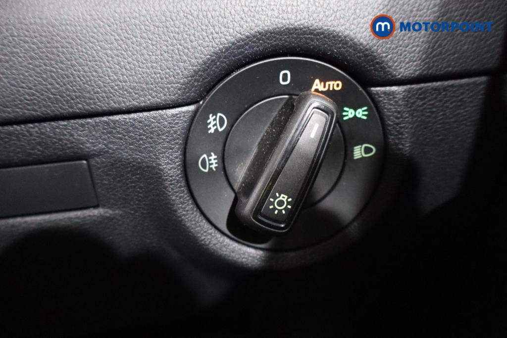 Skoda Octavia Se L Manual Petrol Hatchback - Stock Number (1613308) - 8th supplementary image