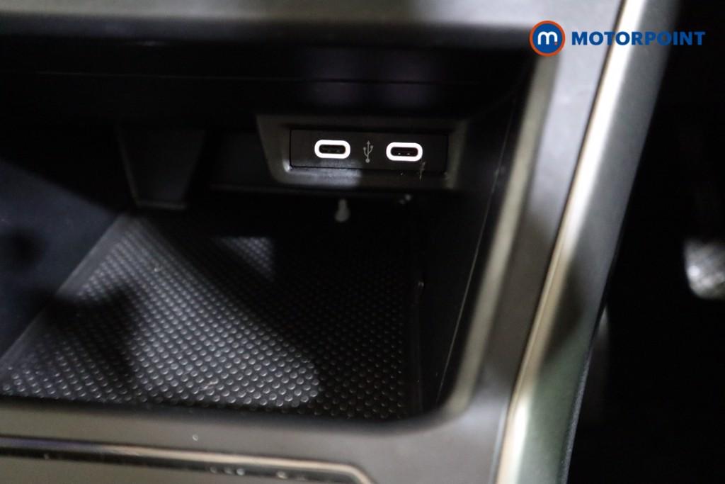 Volkswagen Polo Match Manual Petrol Hatchback - Stock Number (1609122) - 8th supplementary image