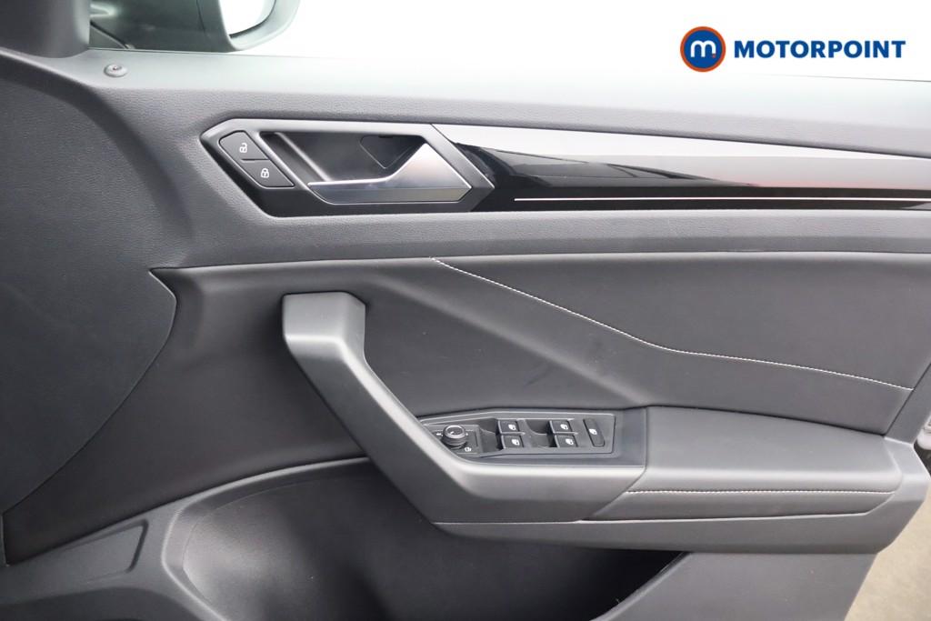 Volkswagen T-Roc Black Edition Automatic Petrol SUV - Stock Number (1609448) - 8th supplementary image