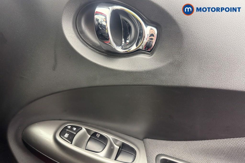 Nissan Juke Acenta Manual Petrol SUV - Stock Number (1568038) - 8th supplementary image