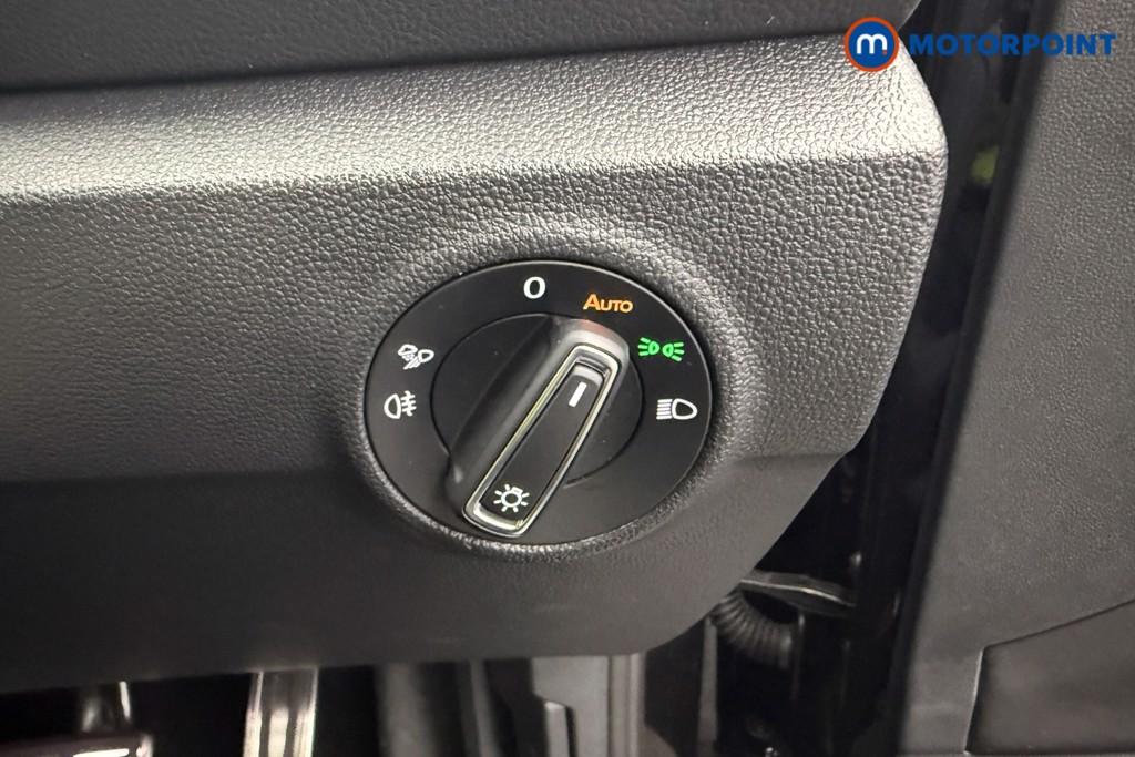 Volkswagen T-Roc Black Edition Automatic Petrol SUV - Stock Number (1609447) - 8th supplementary image