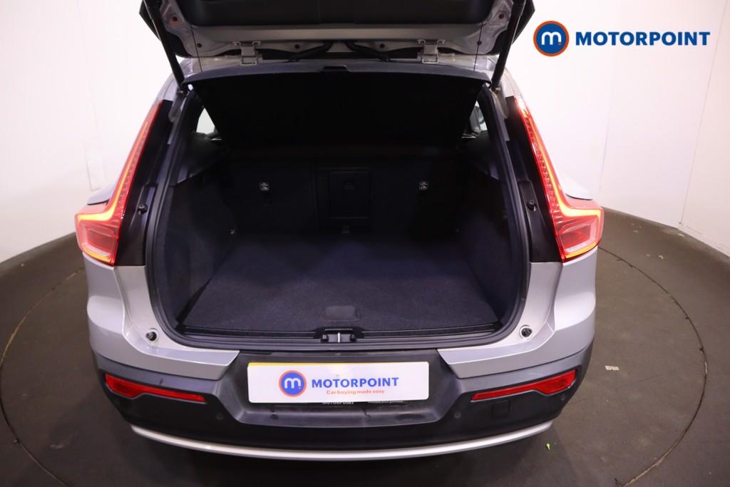 Volvo Xc40 Core Automatic Petrol SUV - Stock Number (1609640) - 8th supplementary image