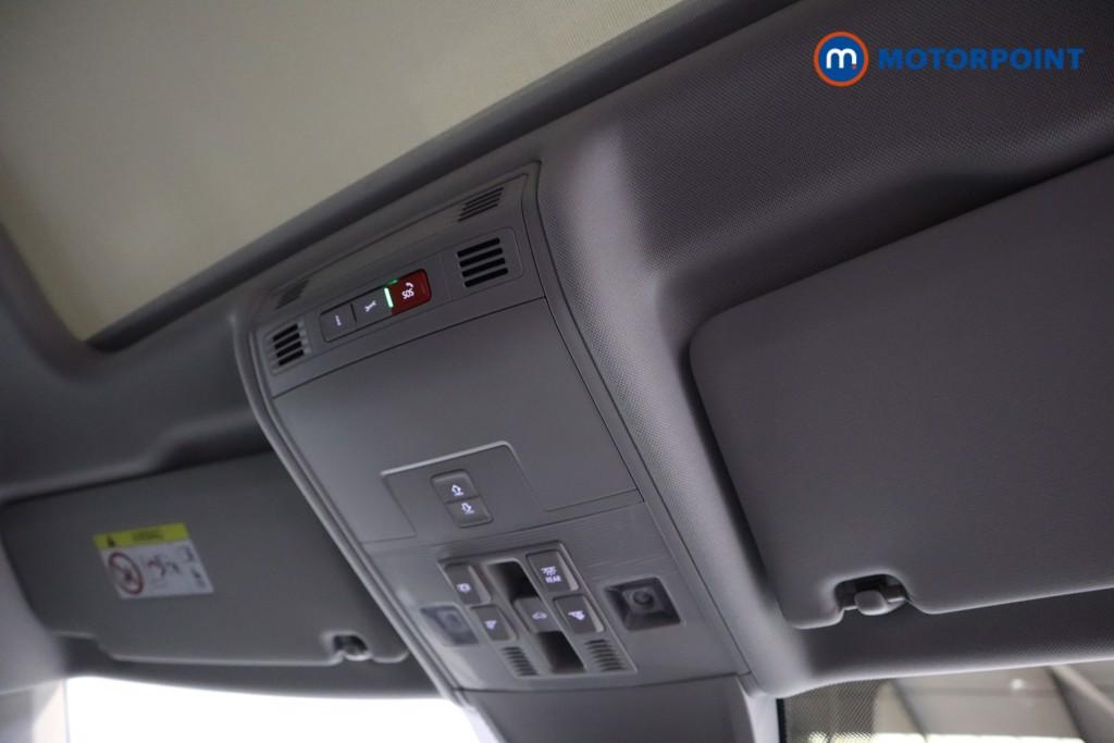 Volkswagen Tiguan Elegance Automatic Petrol SUV - Stock Number (1612047) - 8th supplementary image