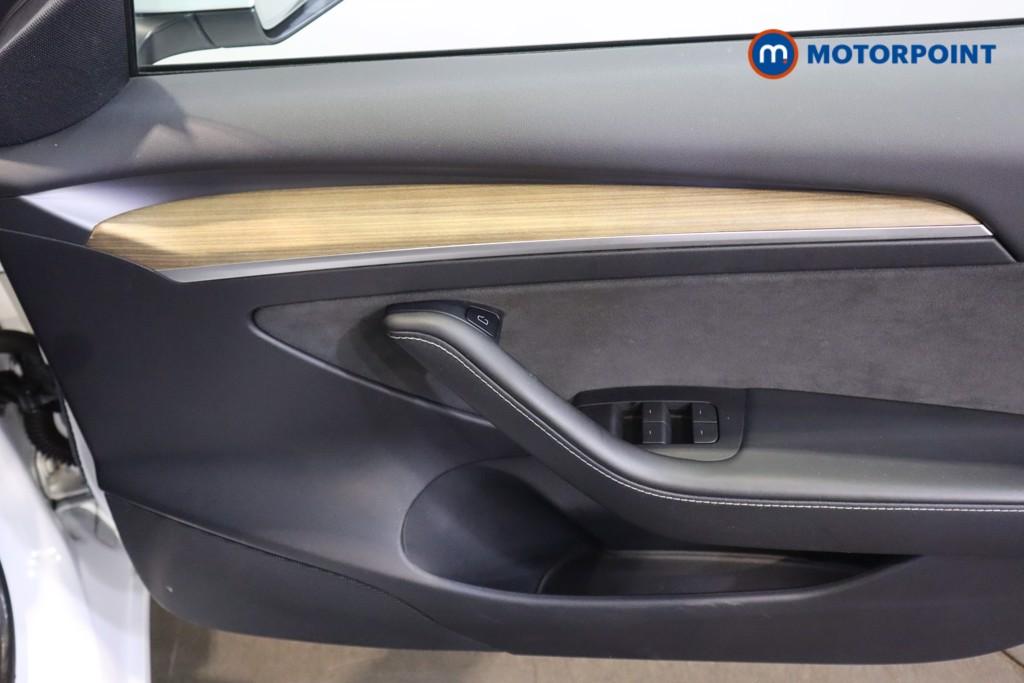 Tesla Model 3 Long Range Automatic Electric Saloon - Stock Number (1615757) - 8th supplementary image