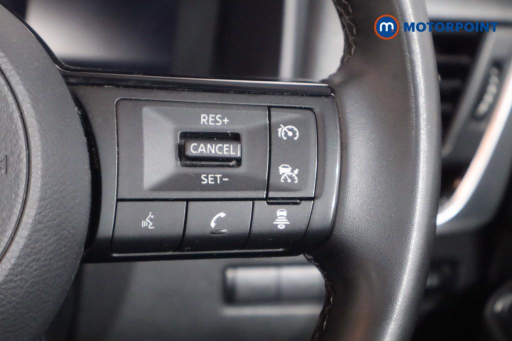 Nissan Qashqai N-Connecta Manual Petrol SUV - Stock Number (1608470) - 8th supplementary image