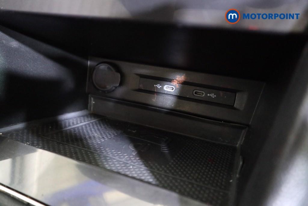 Volkswagen Tiguan Allspace Life Automatic Petrol SUV - Stock Number (1612794) - 8th supplementary image