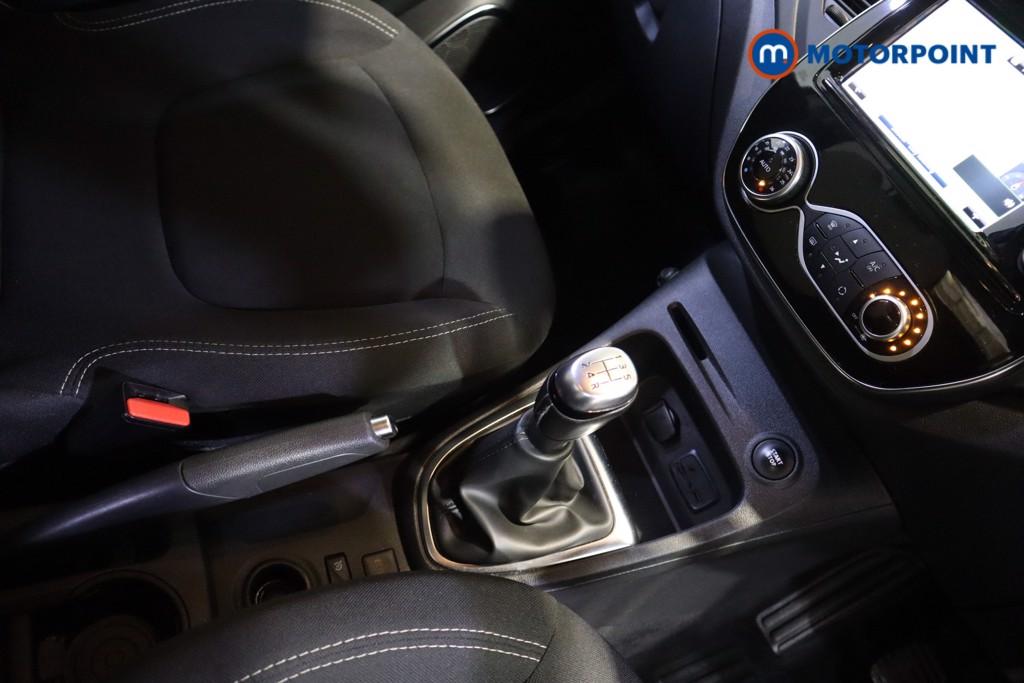 Renault Captur Iconic Manual Petrol SUV - Stock Number (1614589) - 8th supplementary image