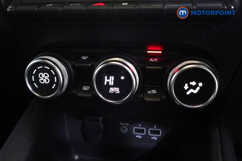 Renault Clio Rs Line Manual Petrol Hatchback - Stock Number (1609417) - 8th supplementary image