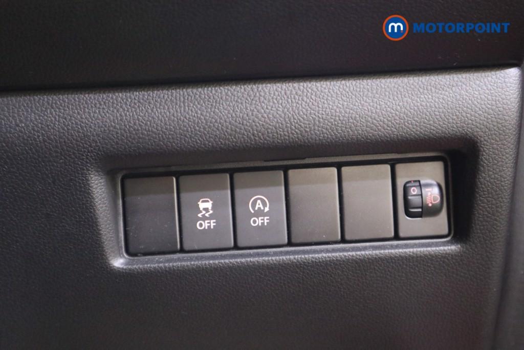 Suzuki Swift SZ3 Manual Petrol Hatchback - Stock Number (1610098) - 8th supplementary image