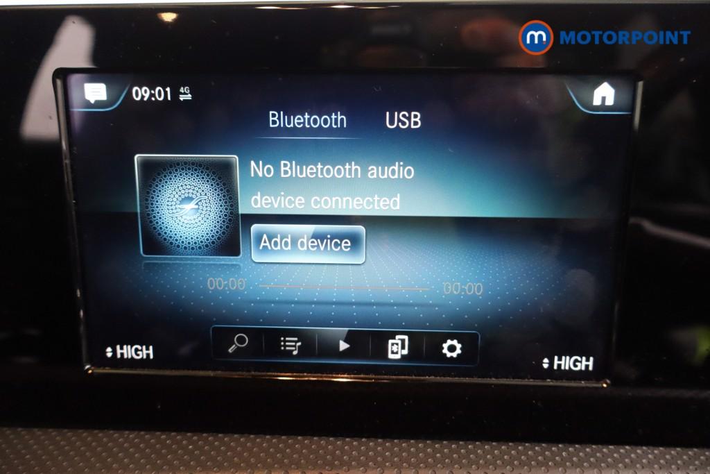 Mercedes-Benz A Class Amg Line Manual Petrol Hatchback - Stock Number (1610164) - 8th supplementary image