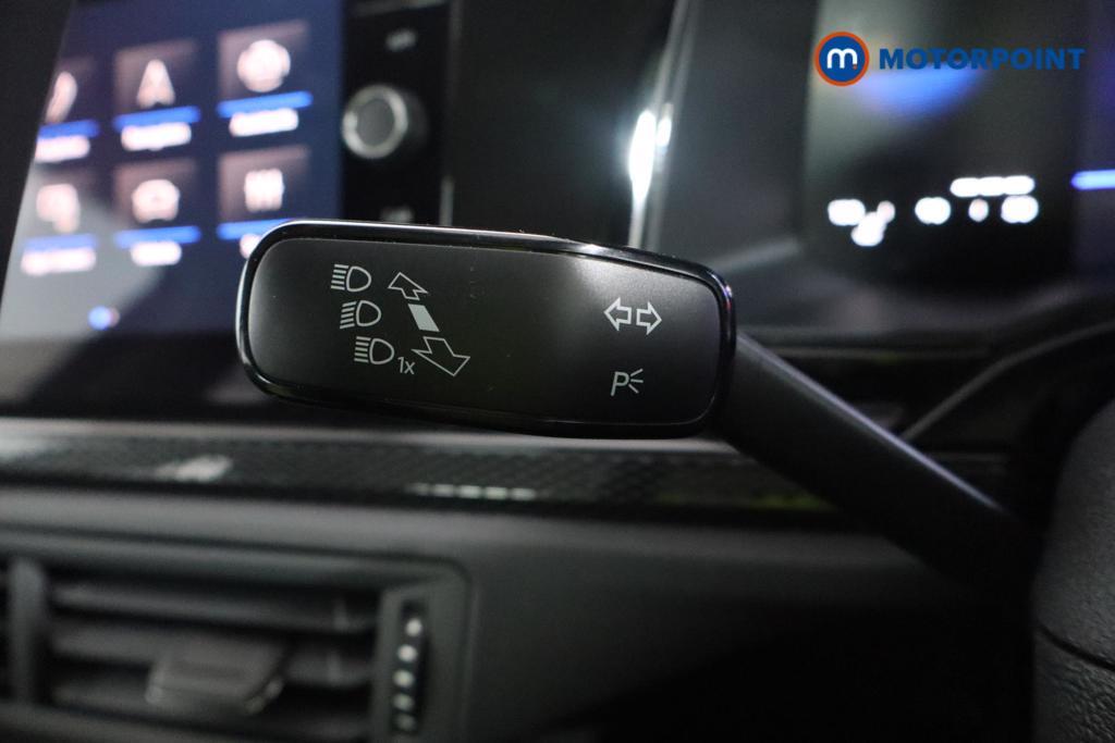 Volkswagen Polo Life Manual Petrol Hatchback - Stock Number (1611735) - 8th supplementary image