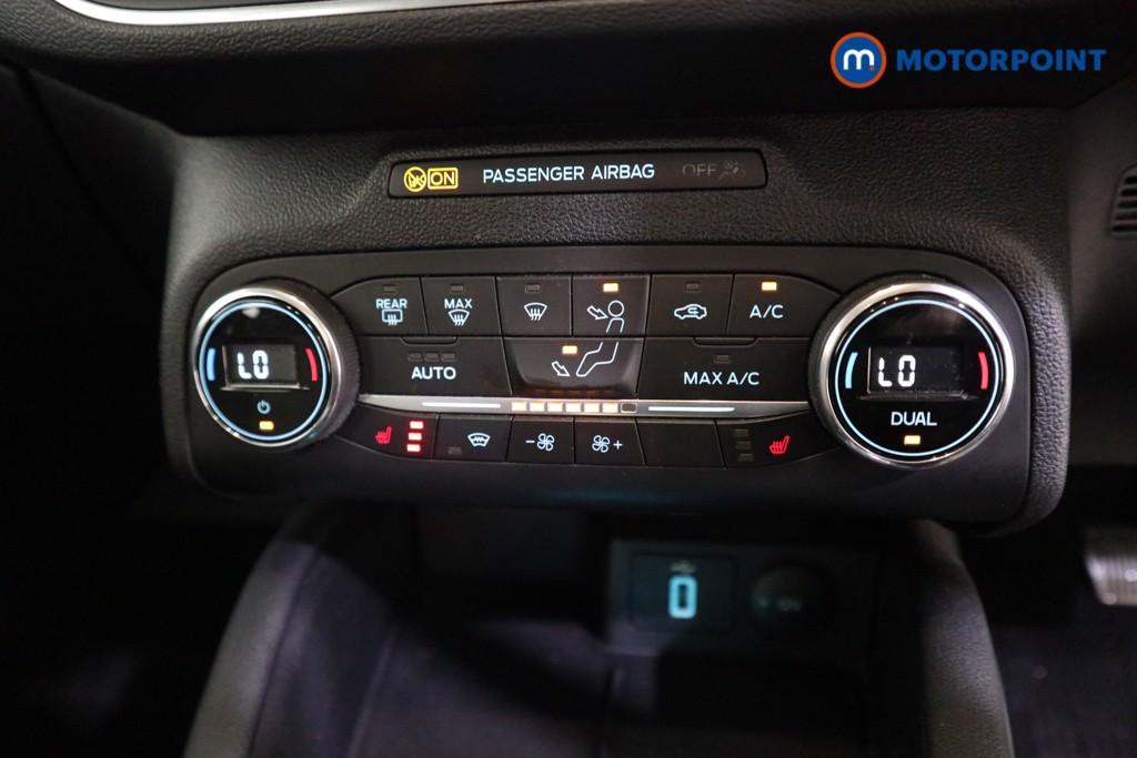 Ford Focus Titanium Automatic Petrol Hatchback - Stock Number (1616237) - 8th supplementary image