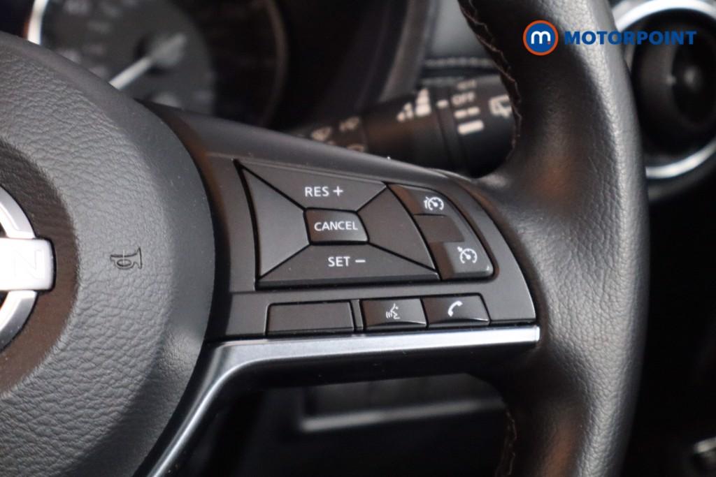 Nissan Juke N-Connecta Automatic Petrol-Electric Hybrid SUV - Stock Number (1616315) - 8th supplementary image