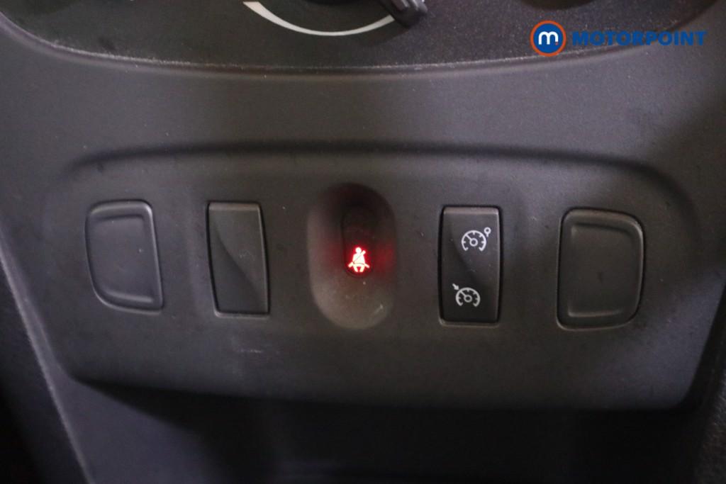 Dacia Sandero Comfort Manual Petrol Hatchback - Stock Number (1606449) - 8th supplementary image