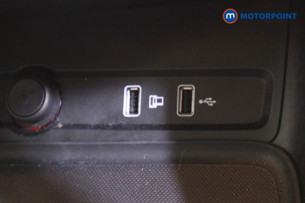 Mg Motor Uk ZS Exclusive Manual Petrol SUV - Stock Number (1616575) - 8th supplementary image