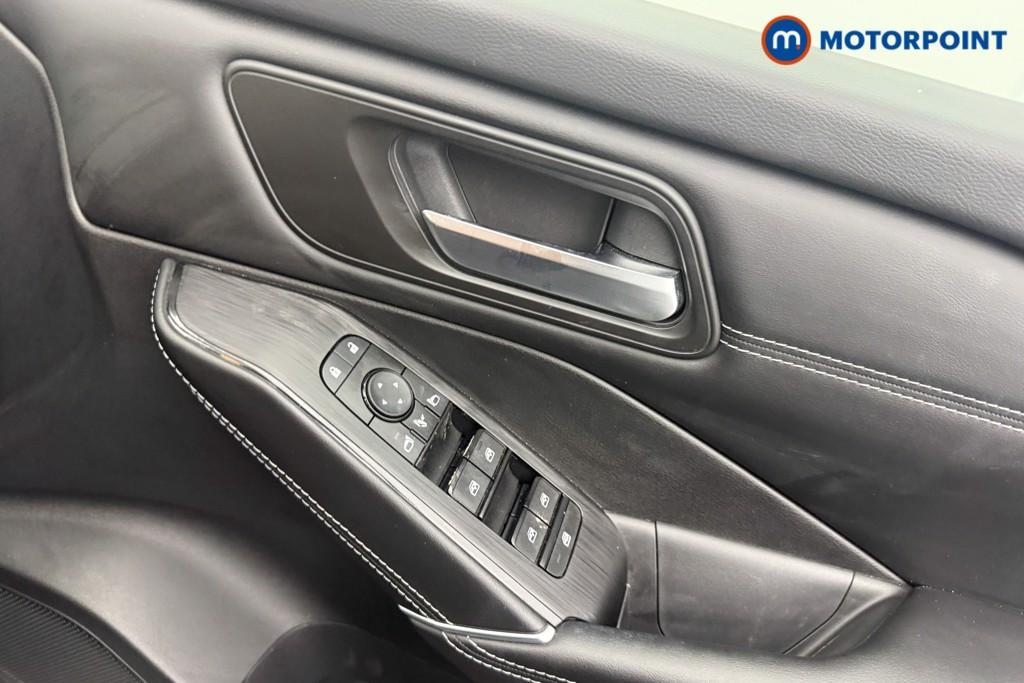Nissan Qashqai N-Connecta Automatic Petrol-Electric Hybrid SUV - Stock Number (1616728) - 8th supplementary image