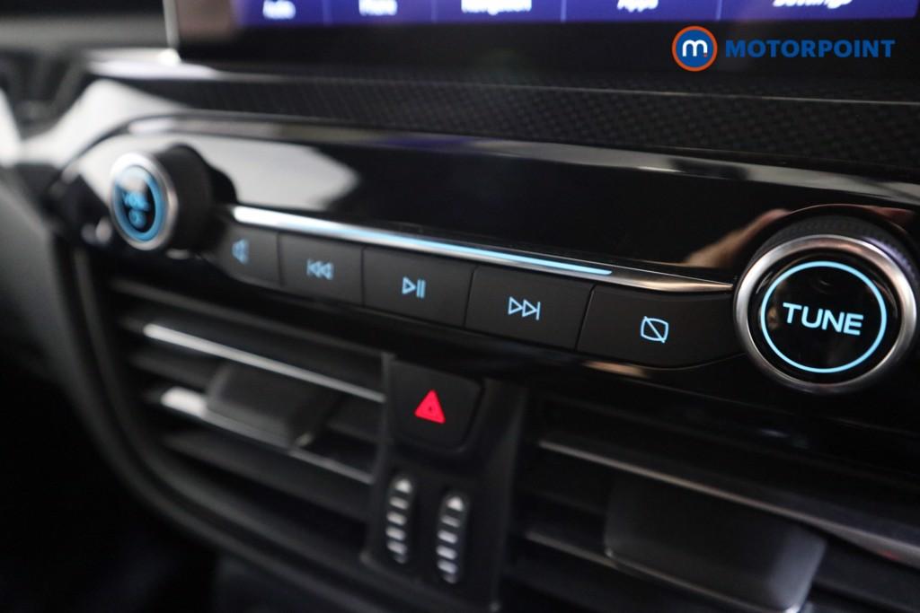 Ford Kuga St-Line Edition Automatic Petrol Plug-In Hybrid SUV - Stock Number (1618595) - 8th supplementary image