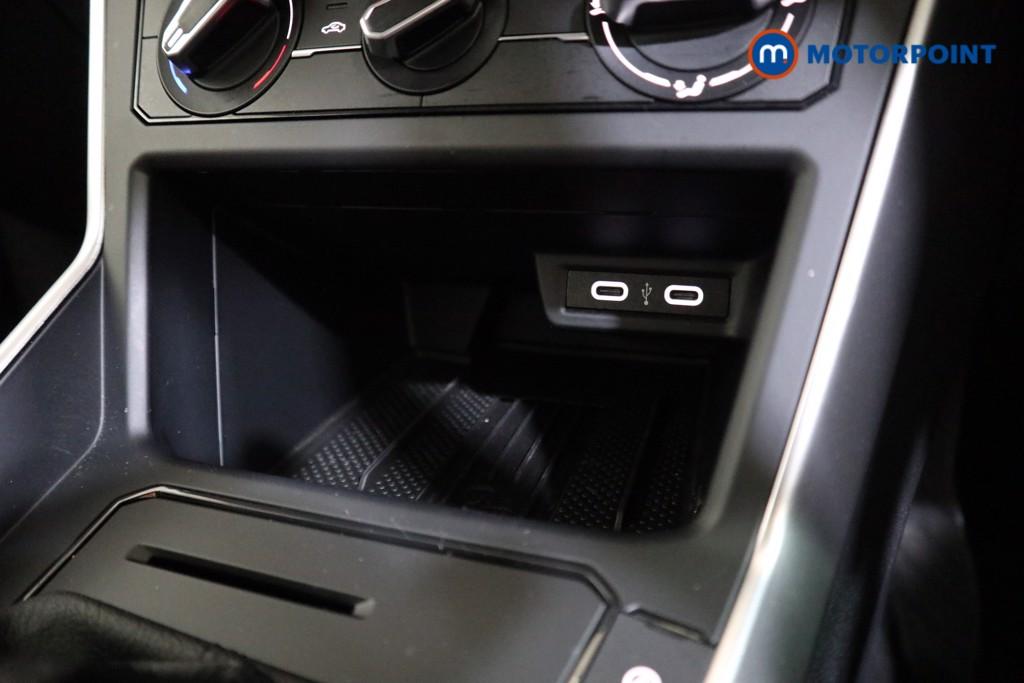 Volkswagen Polo Life Manual Petrol Hatchback - Stock Number (1615216) - 8th supplementary image