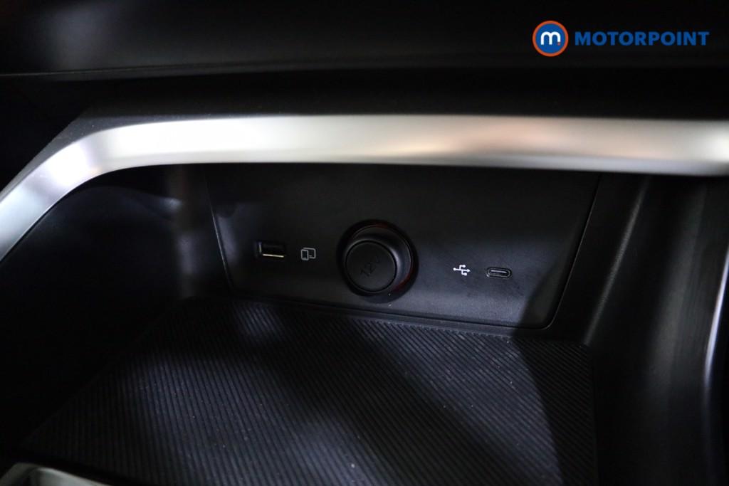 Mg Motor Uk ZS Trophy Automatic Petrol-Electric Hybrid SUV - Stock Number (1617560) - 8th supplementary image