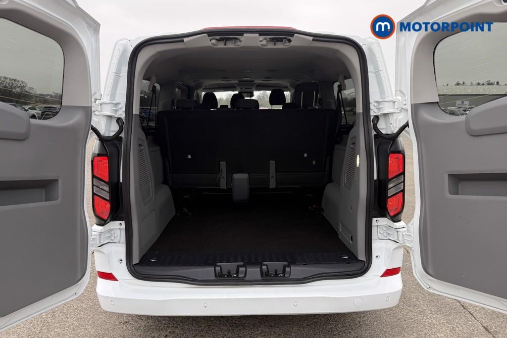 Ford Transit Custom Limited Manual Diesel Standard Roof Minibus - Stock Number (1610189) - 8th supplementary image