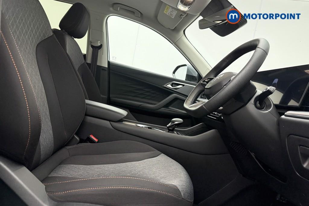 Mg Motor Uk HS SE Automatic Petrol-Electric Hybrid SUV - Stock Number (1616661) - 8th supplementary image