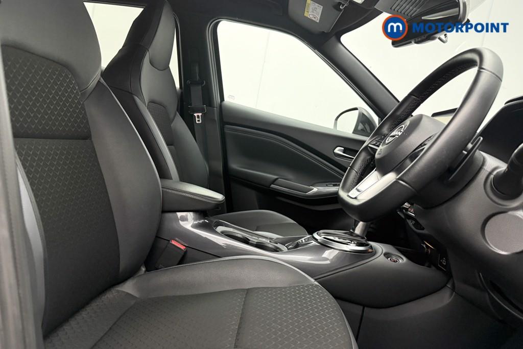 Nissan Juke N-Connecta Automatic Petrol SUV - Stock Number (1622406) - 8th supplementary image