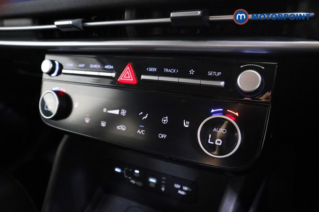 Hyundai Tucson Premium Manual Petrol SUV - Stock Number (1618325) - 8th supplementary image