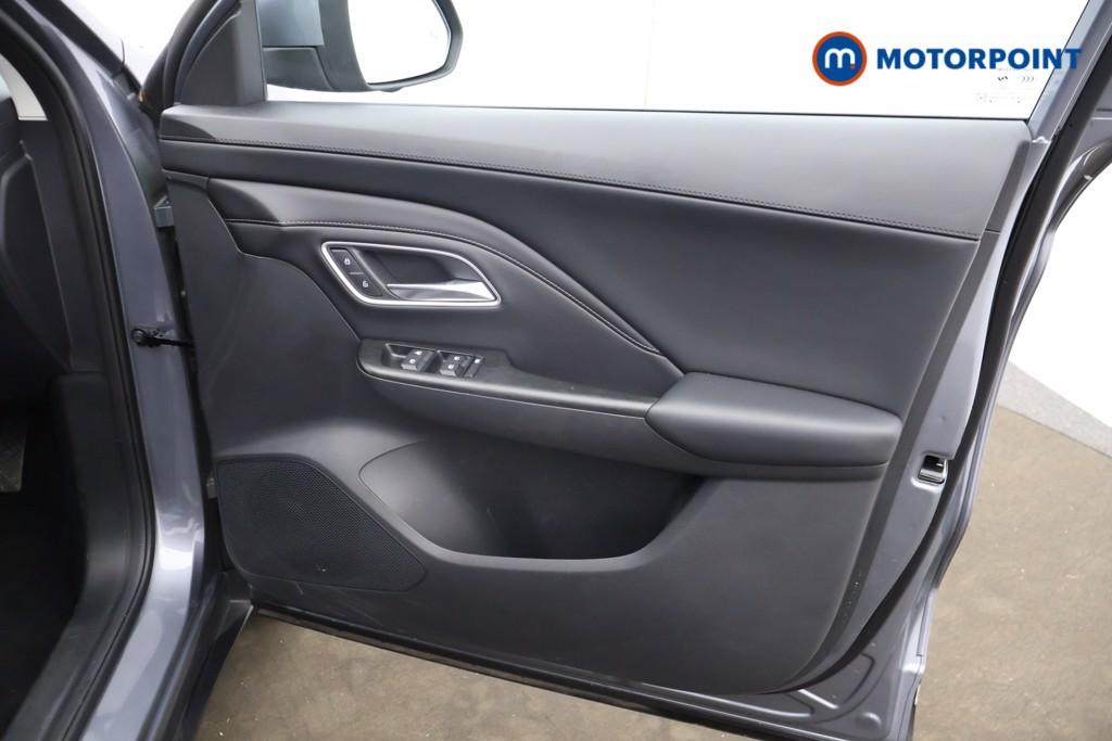 Mg Motor Uk ZS Trophy Automatic Petrol-Electric Hybrid SUV - Stock Number (1617818) - 8th supplementary image