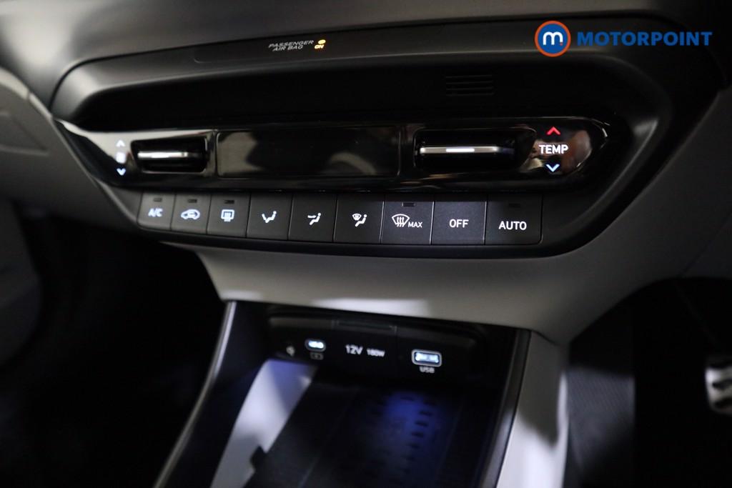 Hyundai Bayon Ultimate Manual Petrol SUV - Stock Number (1618056) - 8th supplementary image