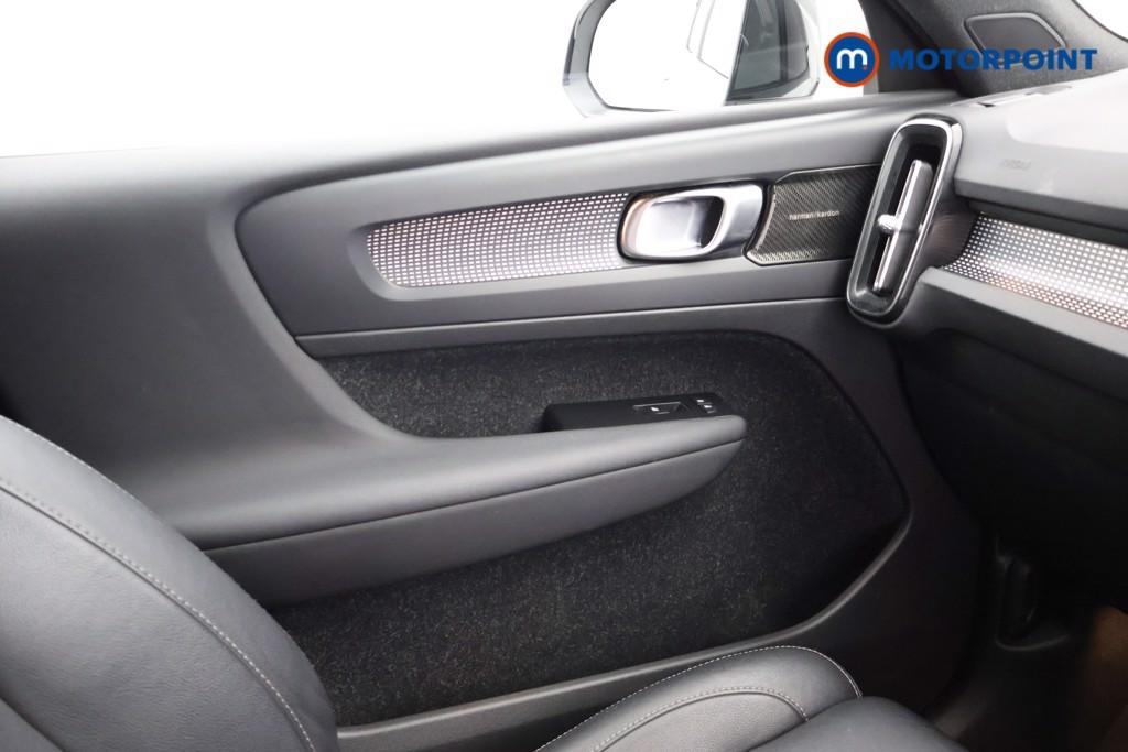 Volvo Xc40 R Design Pro Automatic Petrol Plug-In Hybrid SUV - Stock Number (1624062) - 8th supplementary image