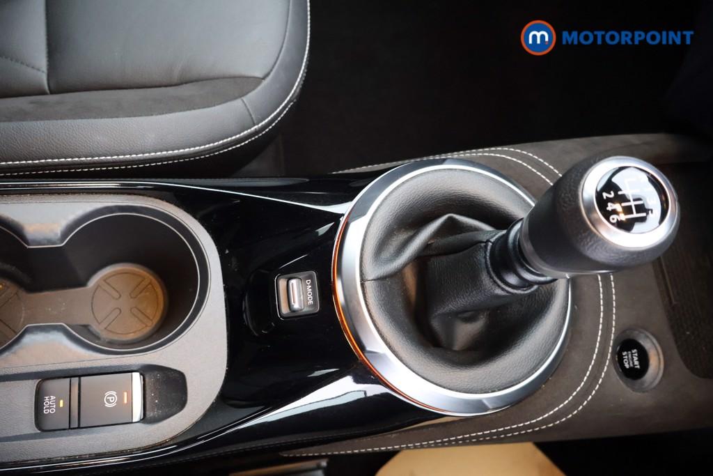 Nissan Juke Tekna-Plus Manual Petrol SUV - Stock Number (1624146) - 8th supplementary image