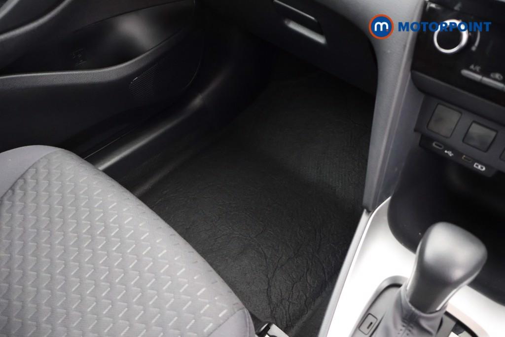 Toyota Yaris Cross Icon Automatic Petrol-Electric Hybrid Estate - Stock Number (1623396) - 8th supplementary image