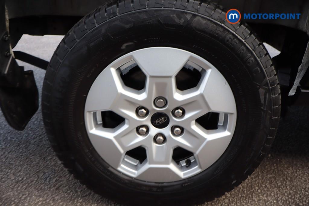 Ford Transit Limited Automatic Diesel Medium Roof Van - Stock Number (1608655) - 8th supplementary image