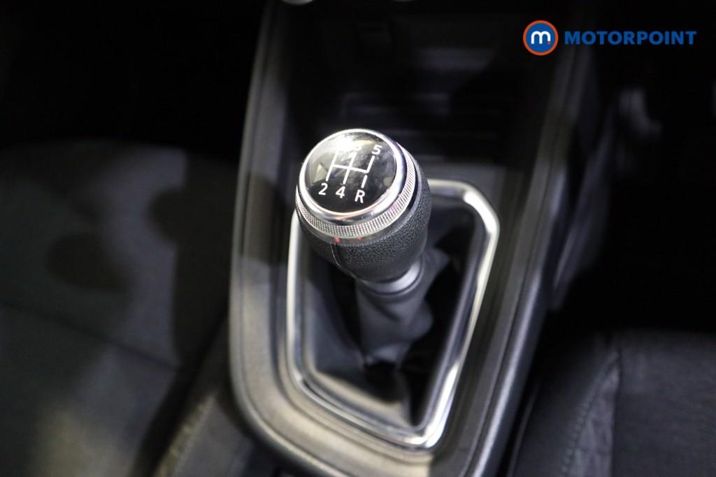 Renault Clio Play Manual Petrol Hatchback - Stock Number (1621089) - 8th supplementary image