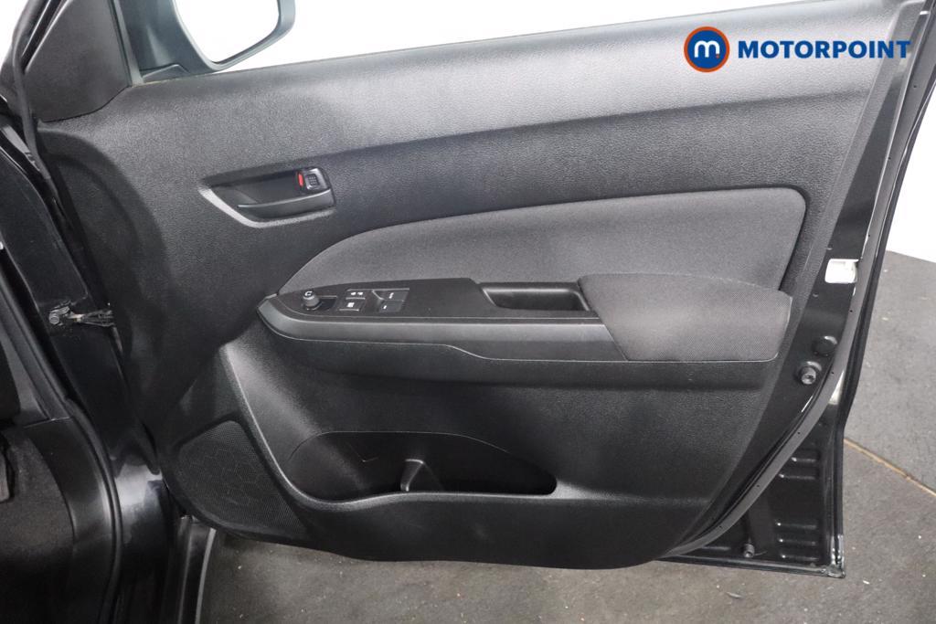 Suzuki Vitara GO Manual Petrol SUV - Stock Number (1594463) - 8th supplementary image