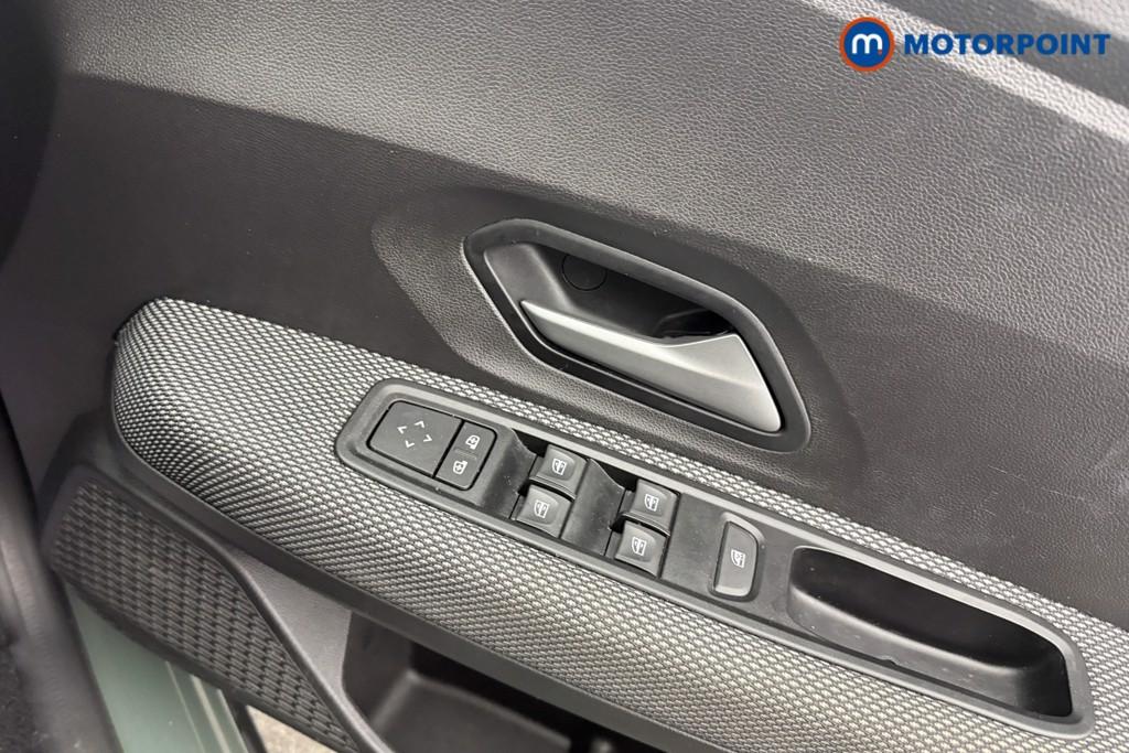 Dacia Sandero Stepway Expression Manual Petrol Hatchback - Stock Number (1619087) - 8th supplementary image