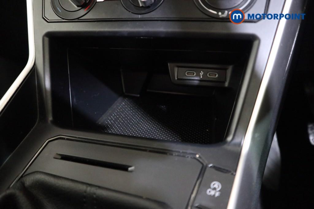 Volkswagen Polo Life Manual Petrol Hatchback - Stock Number (1620803) - 8th supplementary image