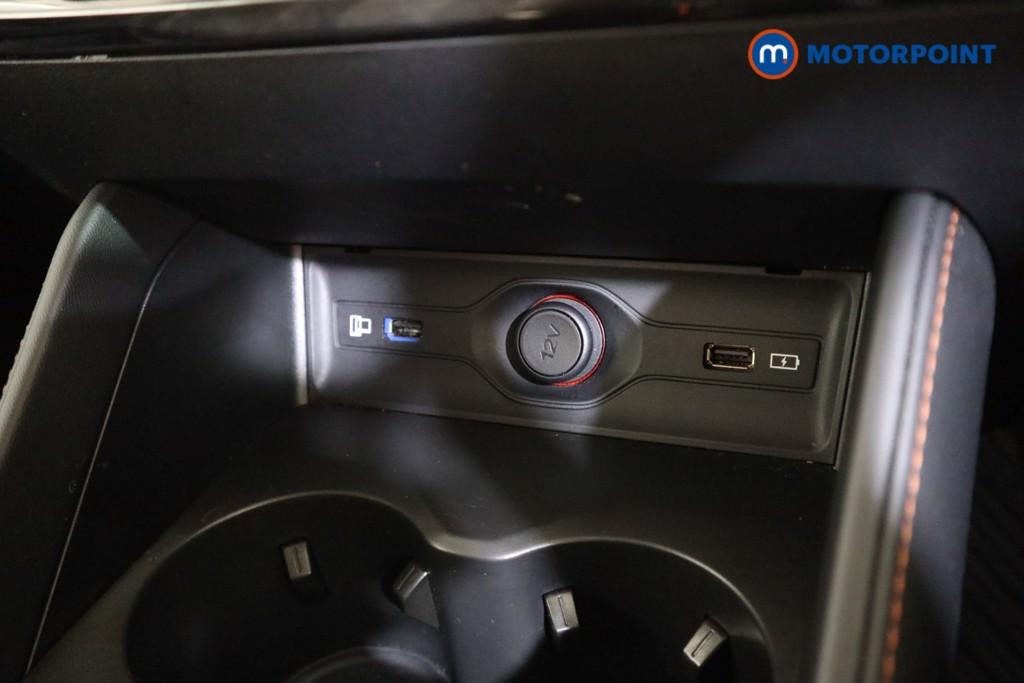 Mg Motor Uk HS SE Automatic Petrol-Electric Hybrid SUV - Stock Number (1623042) - 8th supplementary image